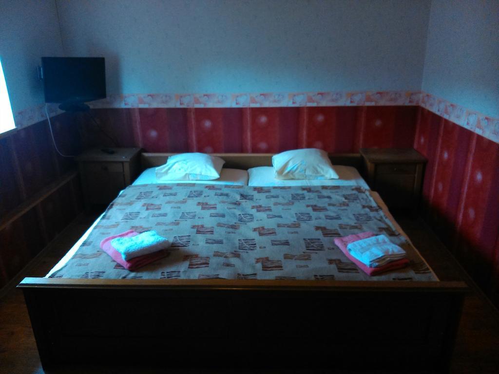 Kortsitalu Kuelalistemaja Appartement Kopu  Kamer foto