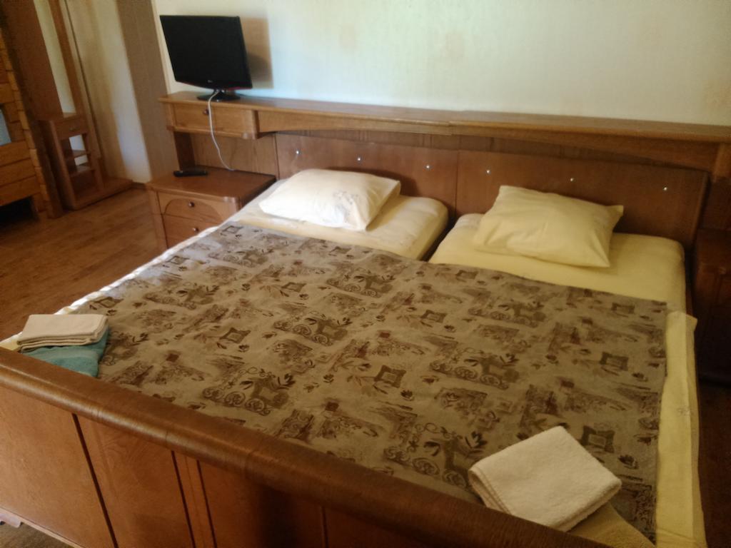 Kortsitalu Kuelalistemaja Appartement Kopu  Kamer foto
