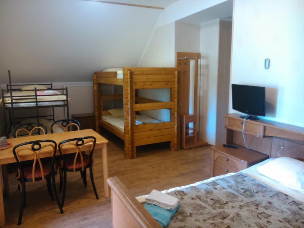 Kortsitalu Kuelalistemaja Appartement Kopu  Kamer foto