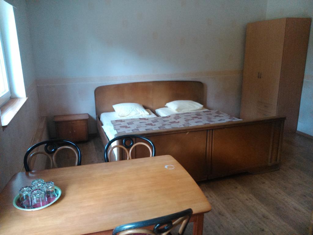 Kortsitalu Kuelalistemaja Appartement Kopu  Kamer foto